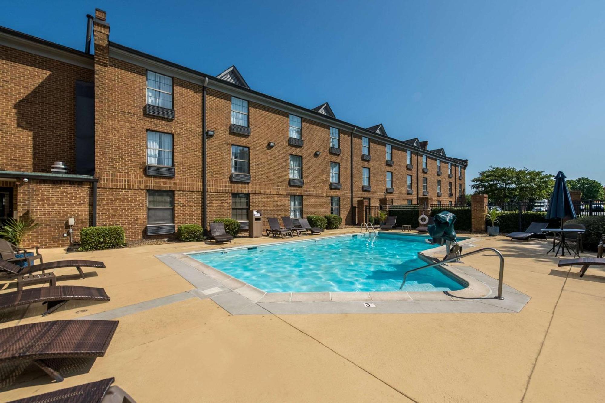 Comfort Inn Newport News - Hampton I-64 Exterior foto